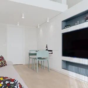 Touch&go - Via Gaetano Previati 38, Apartment Milan