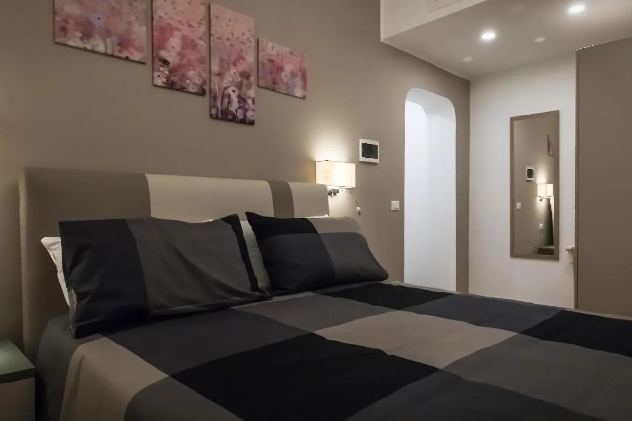 Casa Sciunzi - Elegant guest house in Rome Termini Appartamento