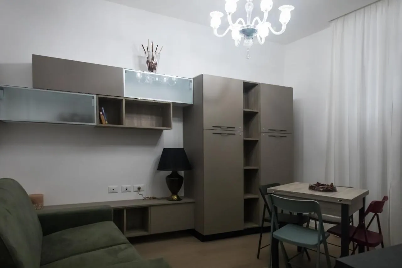 Casa Sciunzi - Elegant Guest House In Rome Termini Italien