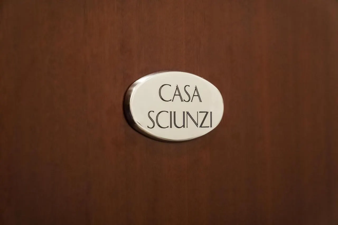 Casa Sciunzi - Elegant Guest House In Rome Termini 0*,  Italien