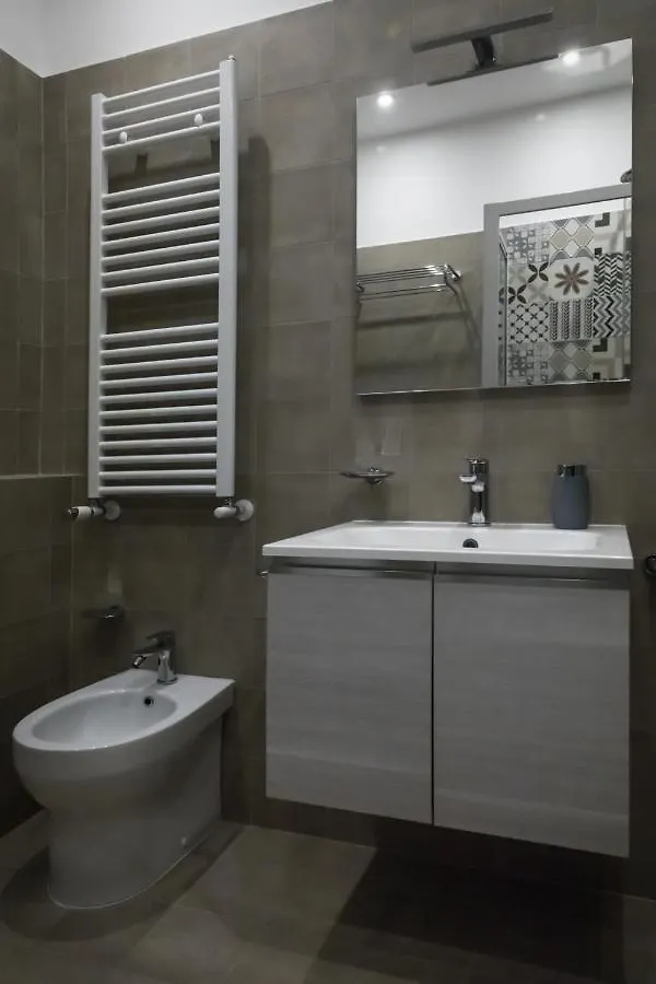 Casa Sciunzi - Elegant Guest House In Rome Termini Apartment